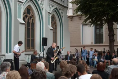 Jazz in Old Town at the Small Guild Hall Garden - Event image