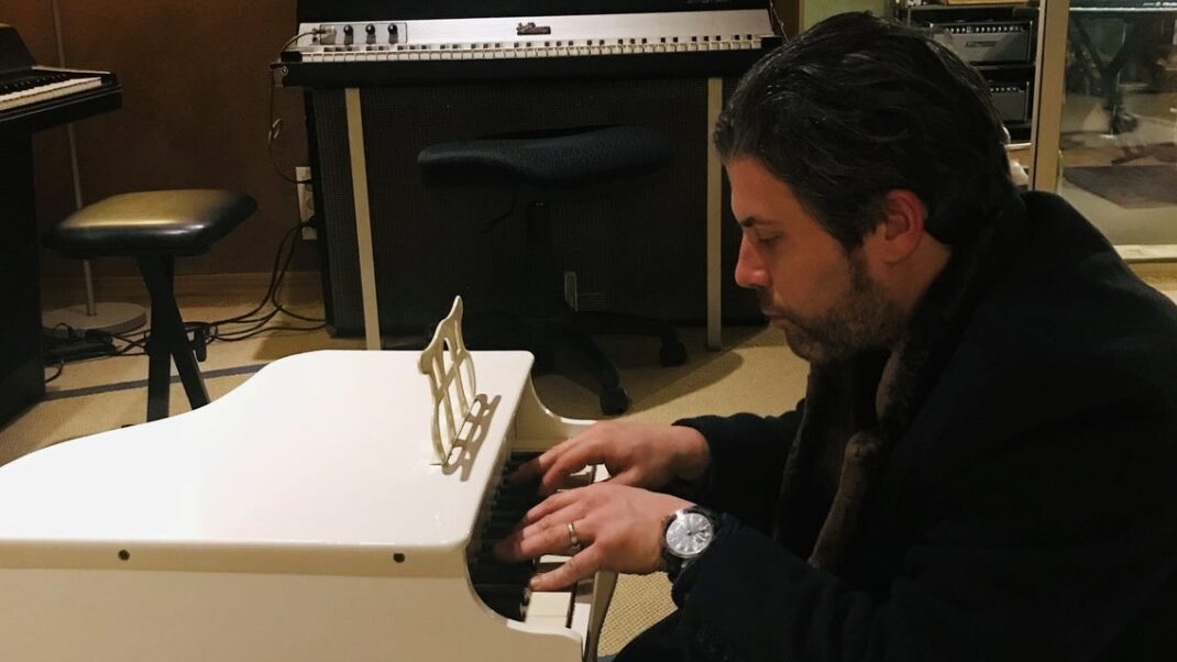ED HARCOURT - Event image 2
