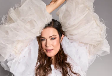 Jenni Vartiainen - Event image