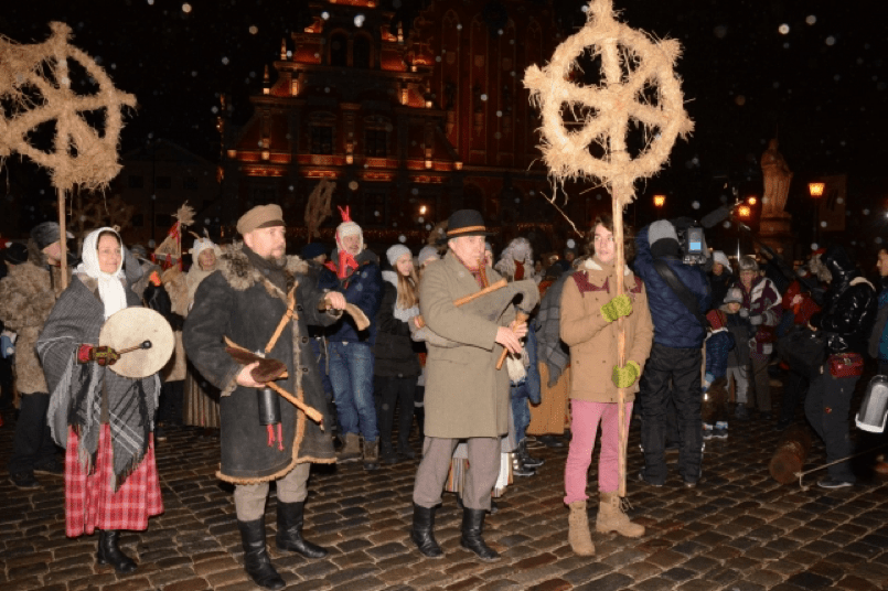 Latvian Christmas. Log Night in Old Riga - Event image 2