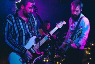 Crushed Veneer - Event image