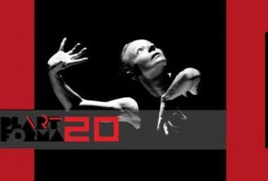 Tarptautinis menų festivalis PLARTFORMA| Šokio ir šešėlių mono spektaklis suaugusiems „Kontūrai“ / Klaipėdos lėlių teatras, Šeiko šokio teatras (Lietuva) - Event image