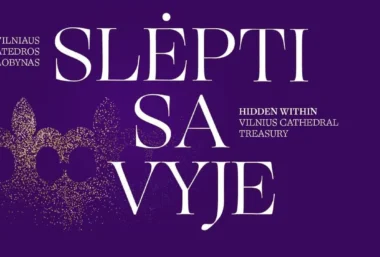 Ekskursija po parodą „Slėpti savyje“ | Karališkosios insignijos ir karalienių papuošalai - Event image