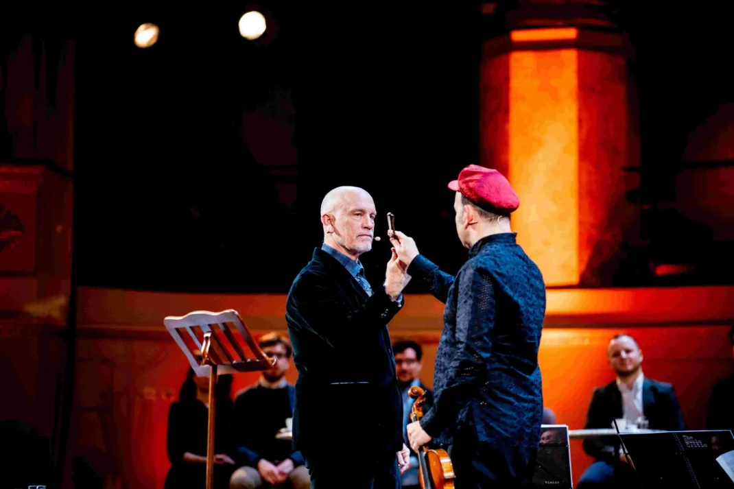 John Malkovich in „The Music Critic” - Renginio paveikslėlis 2
